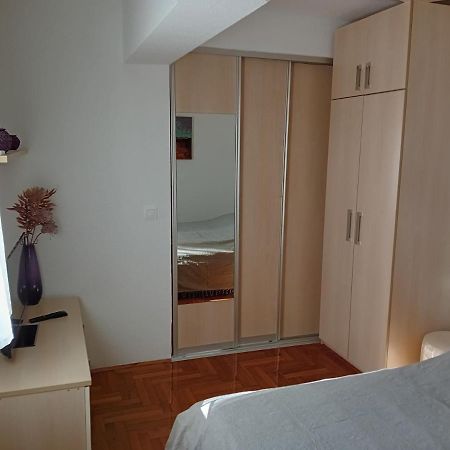 Apartment Nikol Pula Eksteriør billede